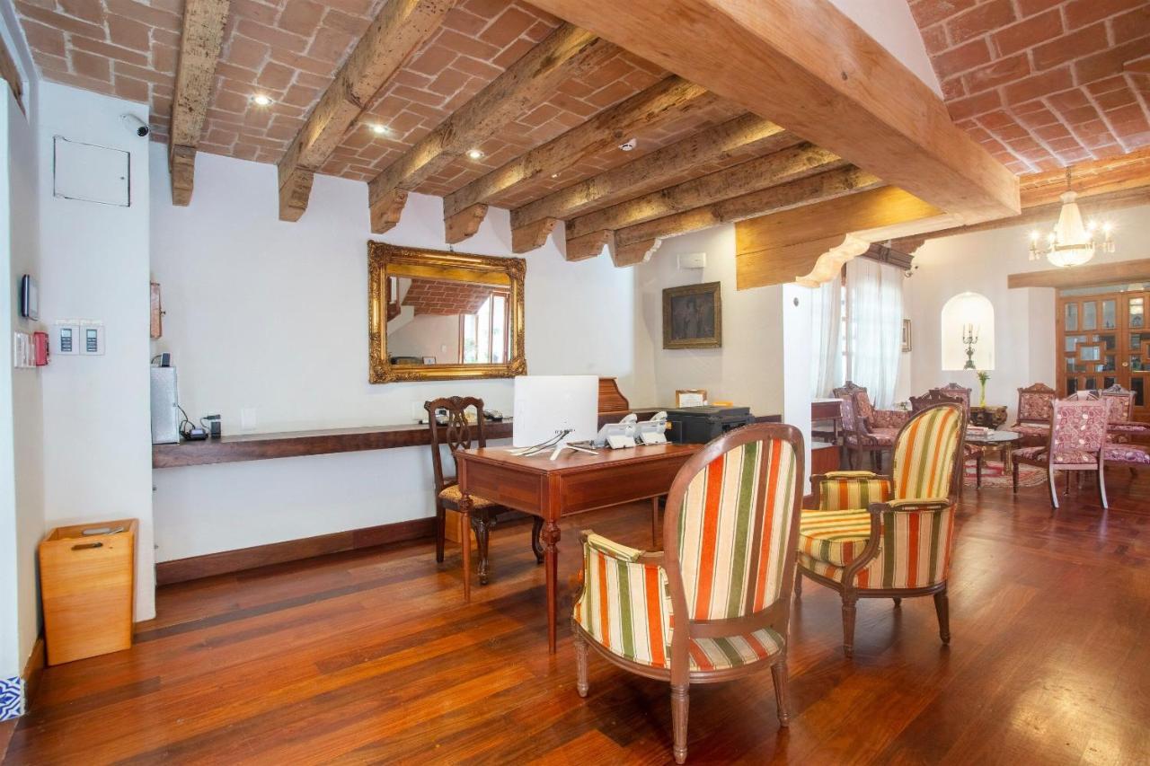 Hotel Casa De Familia De San Cristobal ซานกริสโตบัล เด ลาสกาซาส ภายนอก รูปภาพ