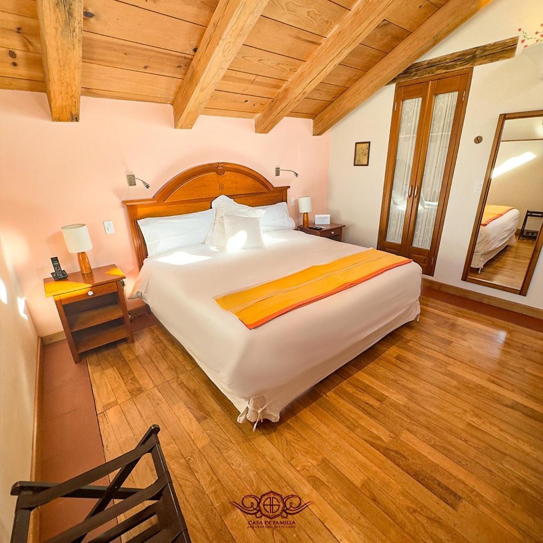 Hotel Casa De Familia De San Cristobal ซานกริสโตบัล เด ลาสกาซาส ภายนอก รูปภาพ