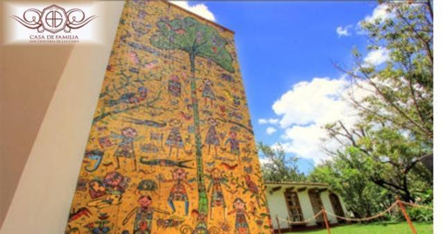 Hotel Casa De Familia De San Cristobal ซานกริสโตบัล เด ลาสกาซาส ภายนอก รูปภาพ