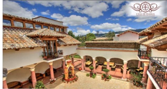 Hotel Casa De Familia De San Cristobal ซานกริสโตบัล เด ลาสกาซาส ภายนอก รูปภาพ