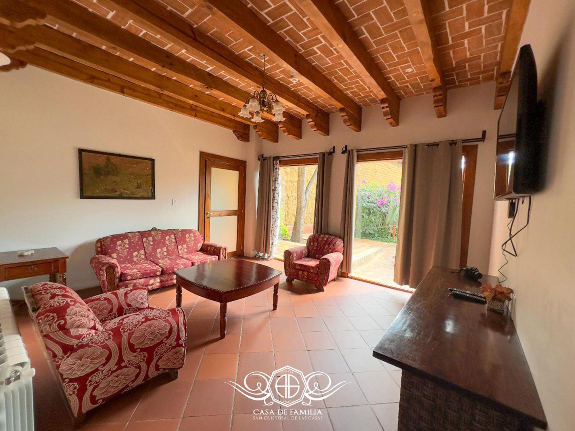 Hotel Casa De Familia De San Cristobal ซานกริสโตบัล เด ลาสกาซาส ภายนอก รูปภาพ